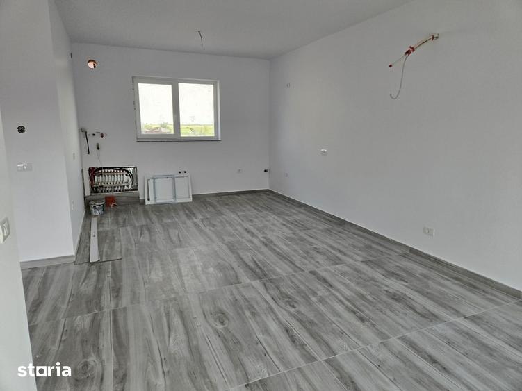 Casă cu 3 camere cu Teren 300 Mp în Circumvalațiunii