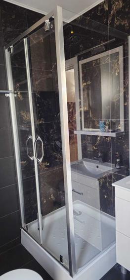 Casă cu 3 camere în Central