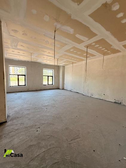 Spațiu comercial, de 1,060 mp, în Gării