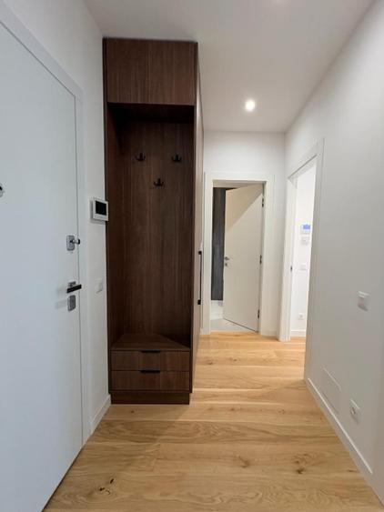 Apartament cu 2 camere decomandat în Aviației