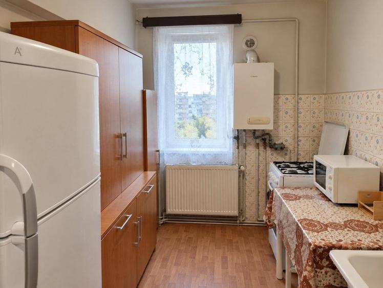 Apartament cu 2 camere, finisat clasic, cu geam la baie, in Gheorgheni - 1