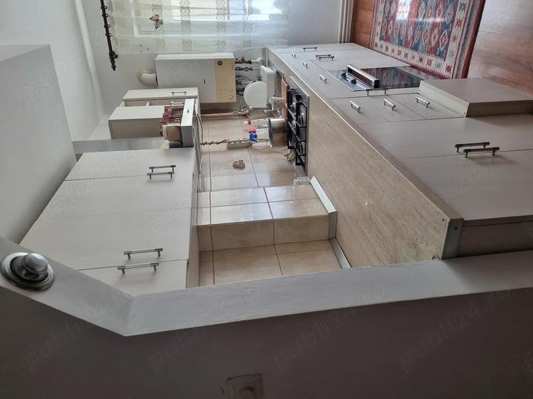 Apartament cu 2 camere decomandat în Exterior Vest