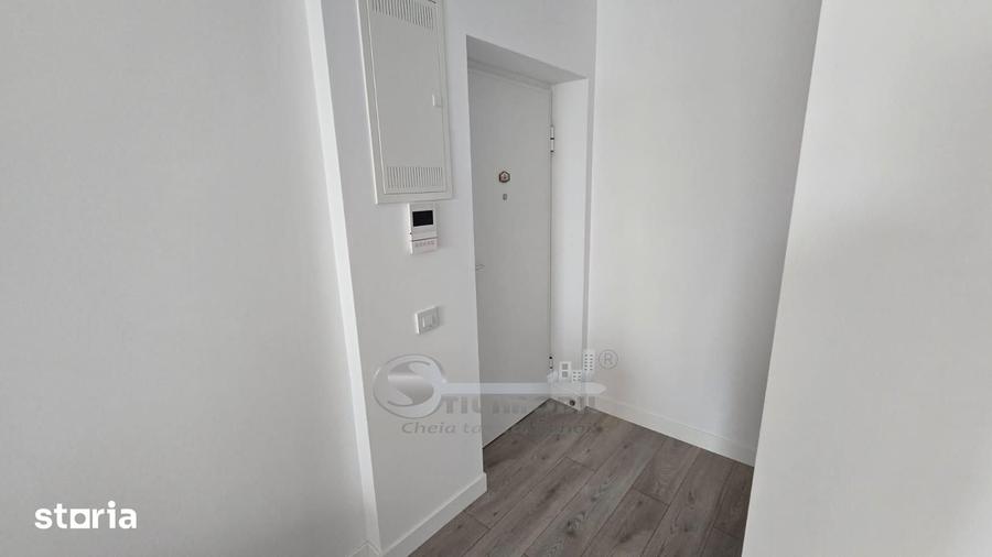 Apartament cu 2 camere în Baza 3