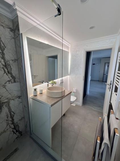 Apartament cu 2 camere decomandat în Giroc