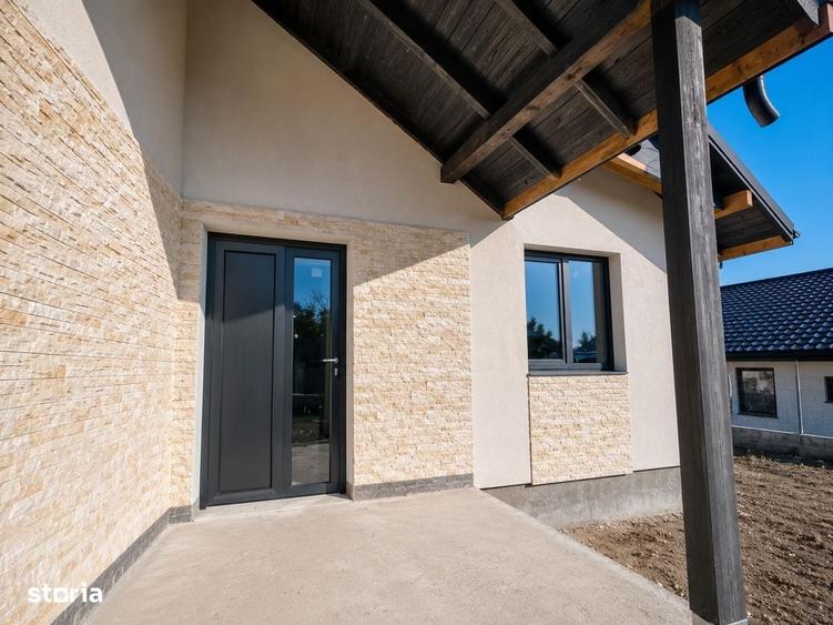 Casă cu 3 camere cu Teren 510 Mp în Miroslava