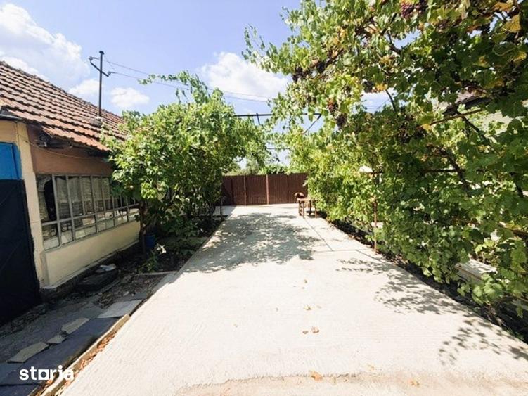 Casă cu 3 camere cu Teren 2252 Mp în Valea Mare
