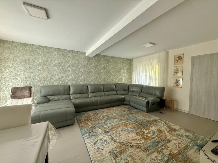 Duplex cu 5 camere cu Canalizare în Pipera