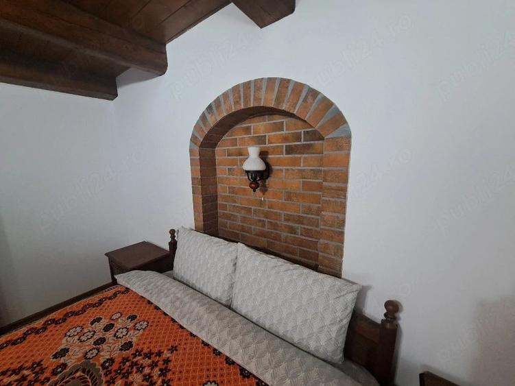 Casă cu Teren 250 Mp în Central