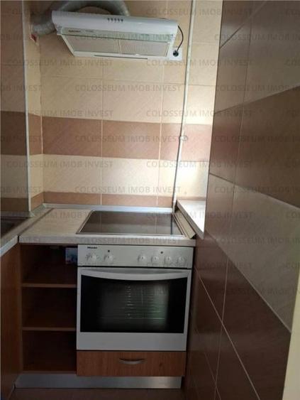 Garsonieră în Noua