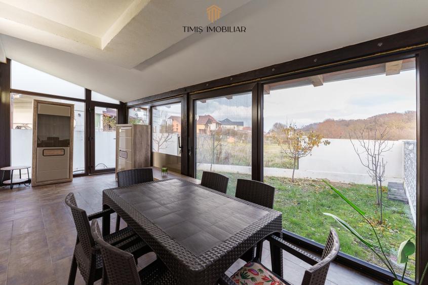 Duplex cu 6 camere cu Canalizare în Dumbrăvița