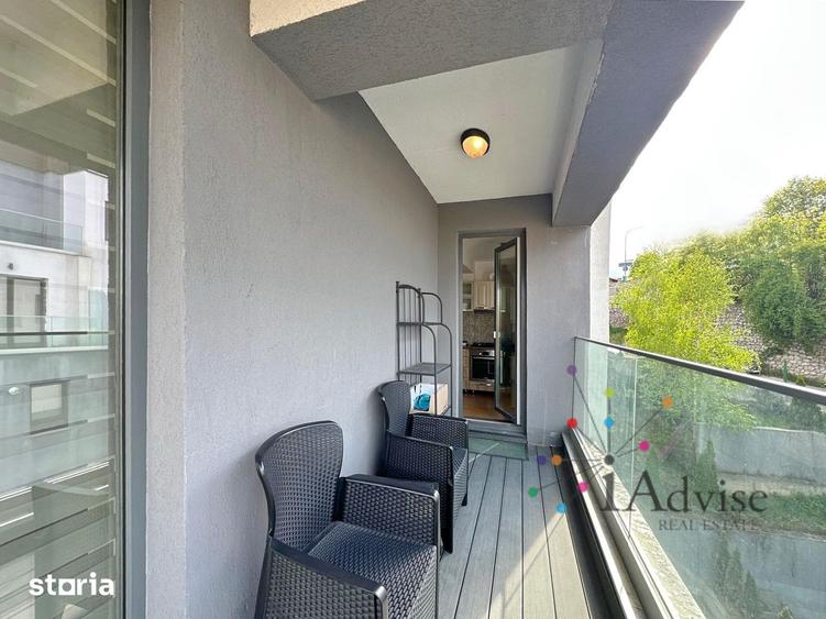 Apartament cu 3 camere decomandat, mobilat în Central
