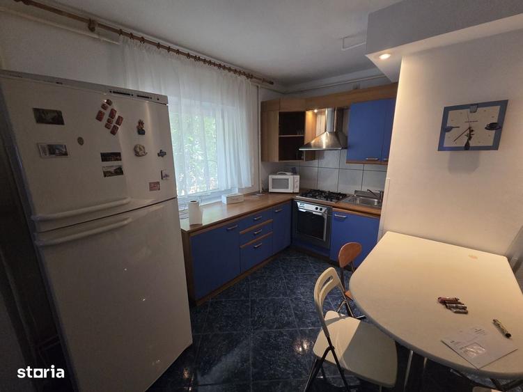Apartament cu 2 camere în Tei