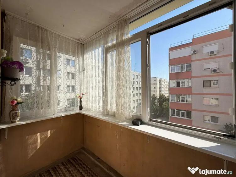 Apartament cu 2 camere decomandat în Obor