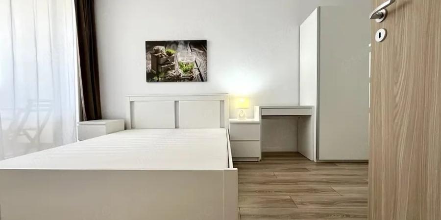 Apartament cu 2 camere decomandat în Torontalului