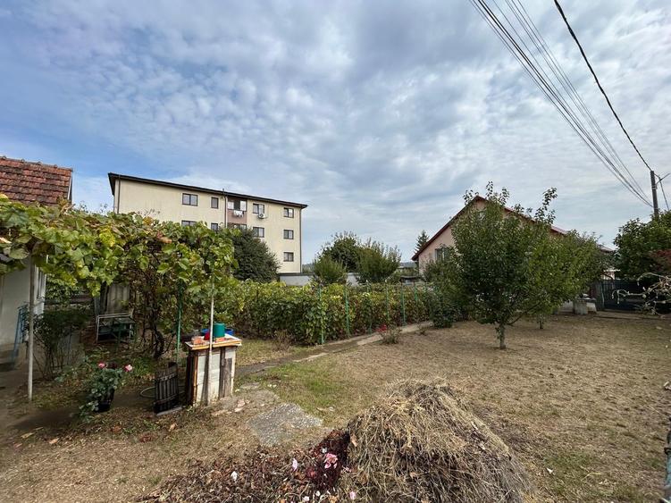 Teren Construcții intravilan de 927 mp, în Cug