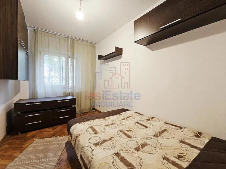 Apartament cu 3 camere decomandat în Filiași