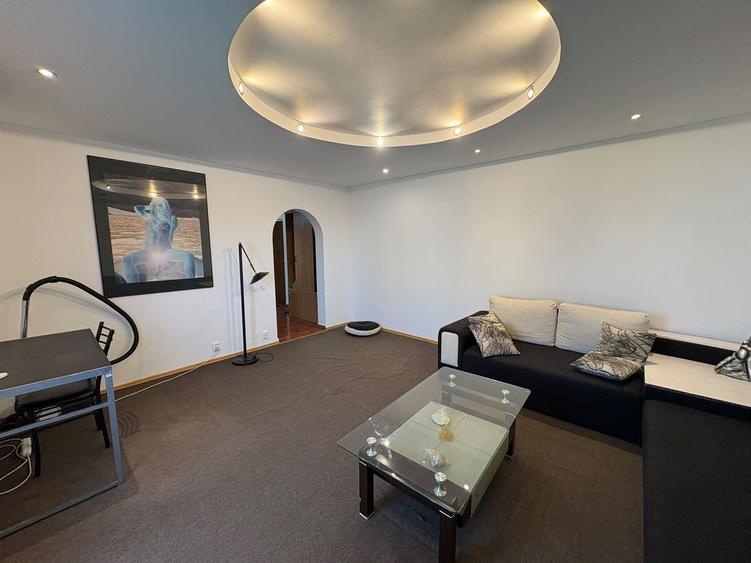 Apartament cu 2 camere decomandat, mobilat în Brâncoveanu