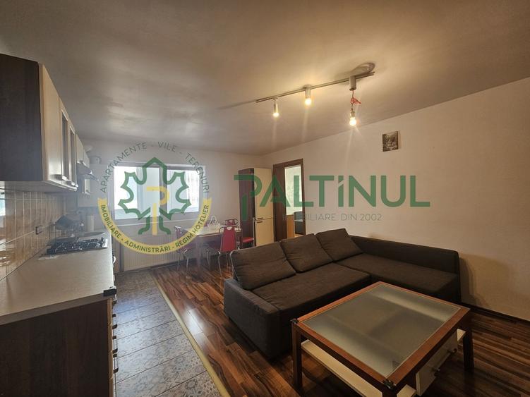Apartament cu 3 camere decomandat în Ștrand