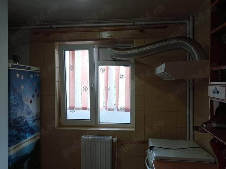 Apartament cu 2 camere decomandat în Drumul Taberei
