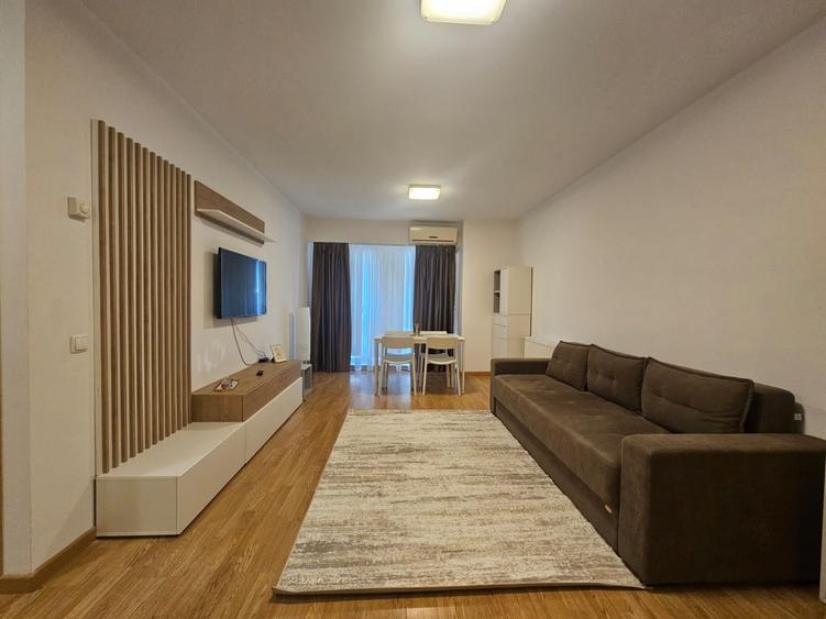 Apartament cu 2 camere decomandat în Costin Georgian