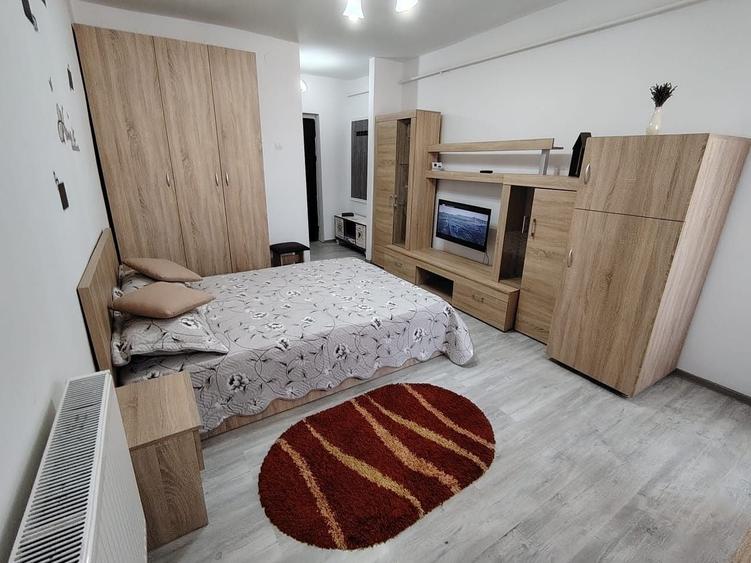 Inchiriez garsoniera langa Liceul Sportiv,Zahana! - 4