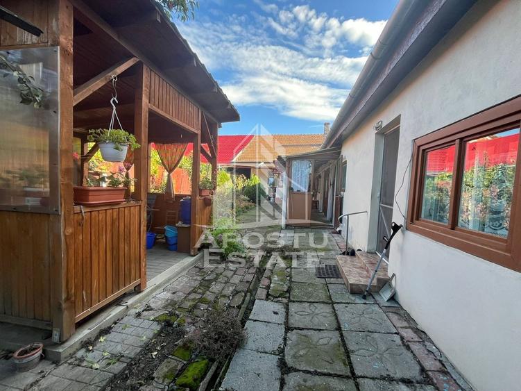 Casă individuală cu 4 camere cu Canalizare în Freidorf