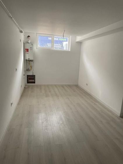 Apartament cu 2 camere semidecomandat în Viilor
