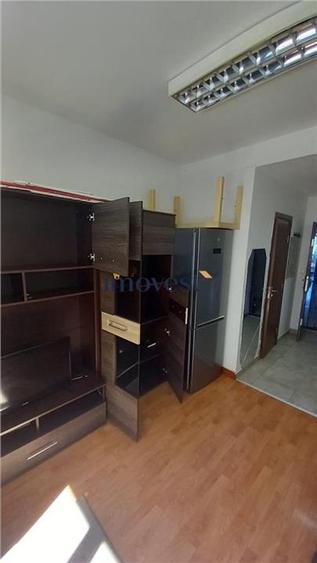 Garsonieră decomandată în Cloșca