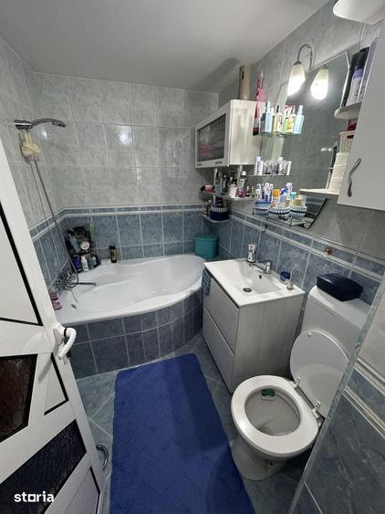 Apartament cu 2 camere decomandat în Carpați 2