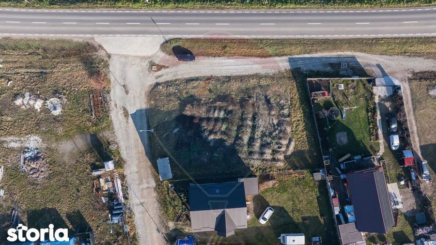 Teren intravilan cu dublu front stradal I Poiana Craitelor I Bod - 1