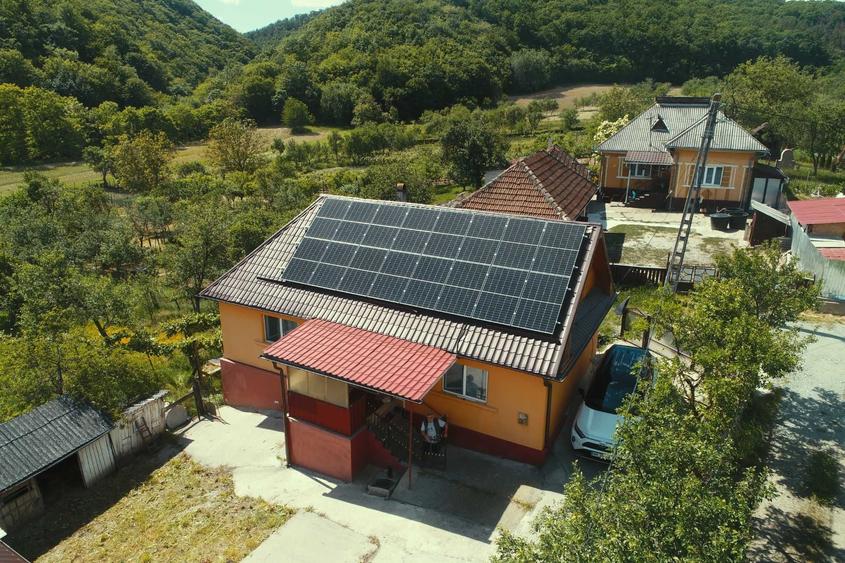 Casă cu 2 camere în Oarța de Sus