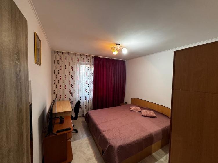 Apart 3 cam LANGA METROU - 4