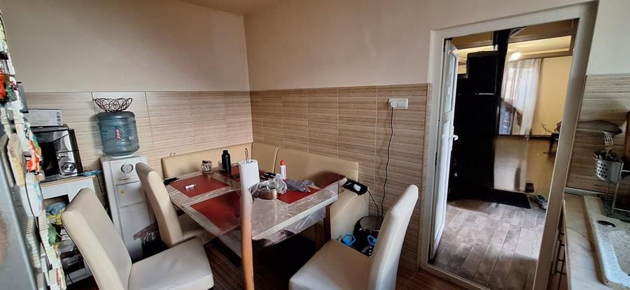 Casă individuală cu 5 camere cu Canalizare în Drumul Găzarului