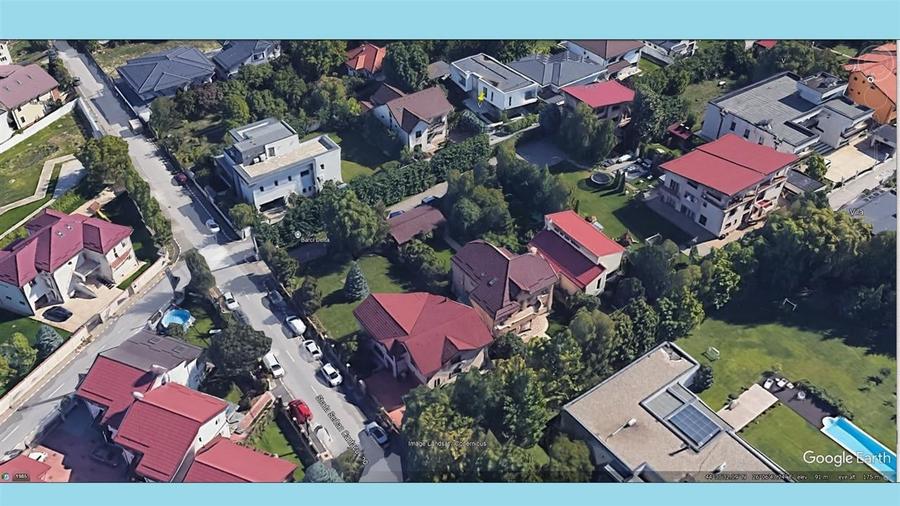 Teren Construcții intravilan de 2300 mp, în Iancu Nicolae