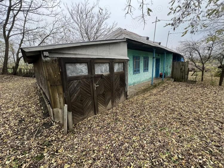 Teren de 1270 mp, în Sărata