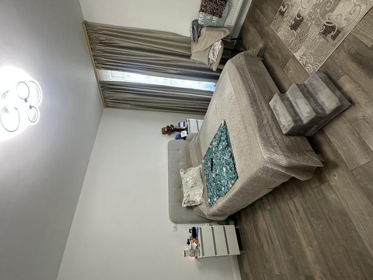 Apartament cu 3 camere decomandat, mobilat în Central