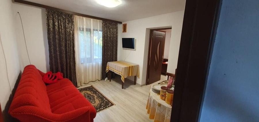 Casă cu 4 camere în Bucium