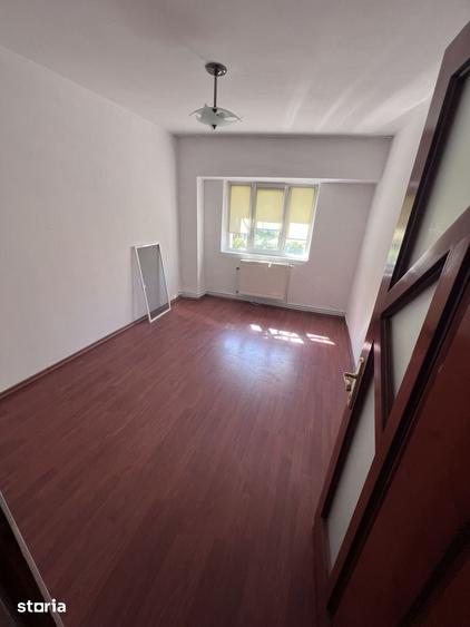 Ap. 3 Camere Independentei Decomandat de Vanzare ! - 8
