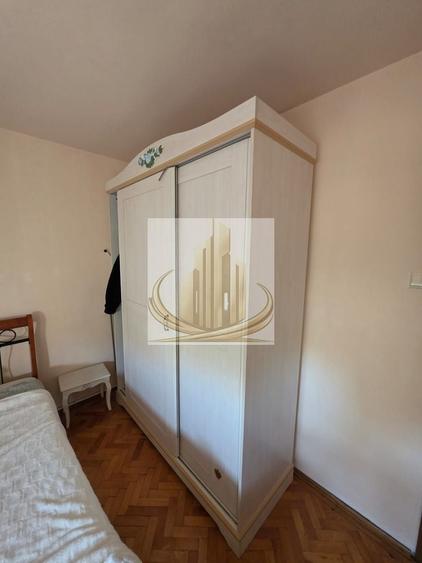 Apartament cu 3 camere semidecomandat, mobilat în Gheorghe Lazăr