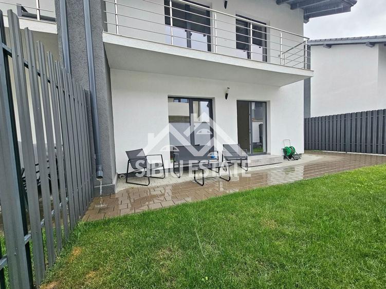Duplex cu 4 camere cu Canalizare în Șelimbăr