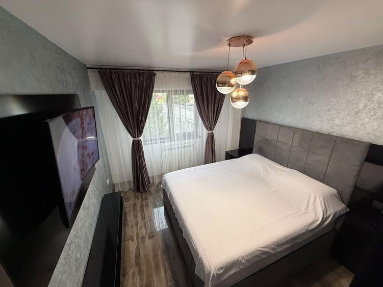 Apartament cu 3 camere decomandat în E3