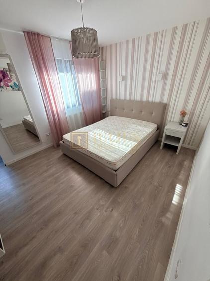 Apartament cu 3 camere decomandat, mobilat în Dumbrăvița