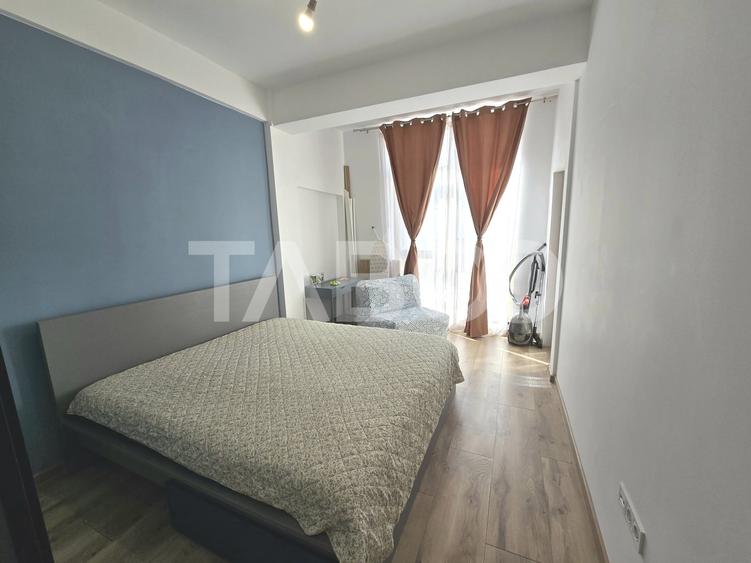 Apartament cu 3 camere decomandat, mobilat în Periferie