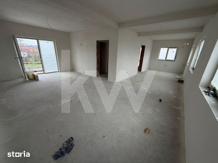 Casă cu 4 camere cu Teren 300 Mp în Șura Mică