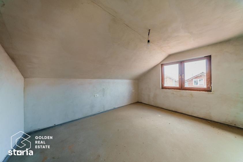 Casă cu 4 camere cu Teren 300 Mp în Fântânele