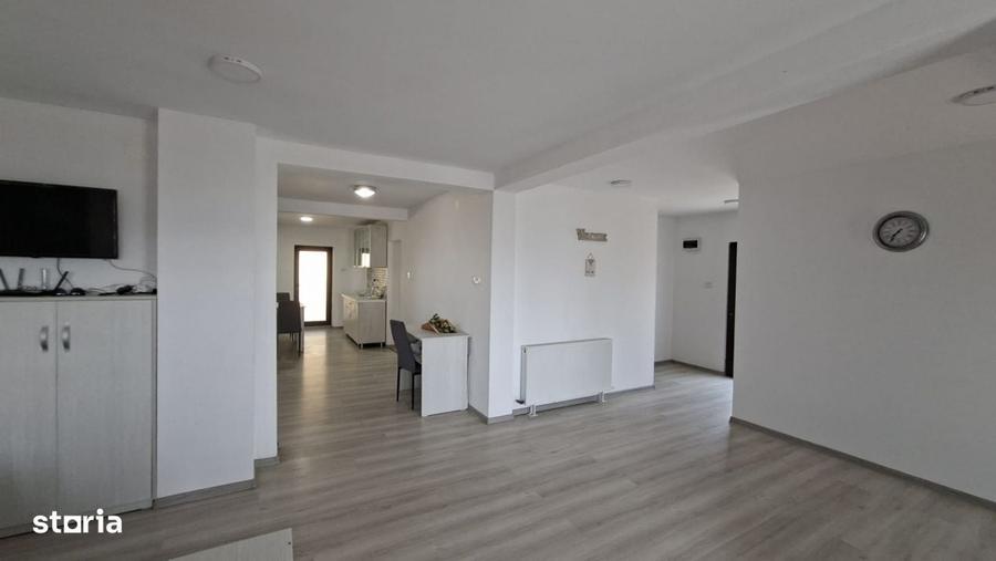 Casă cu 4 camere în Rogojina