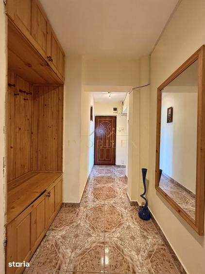 Apartament cu 3 camere în Zorilor