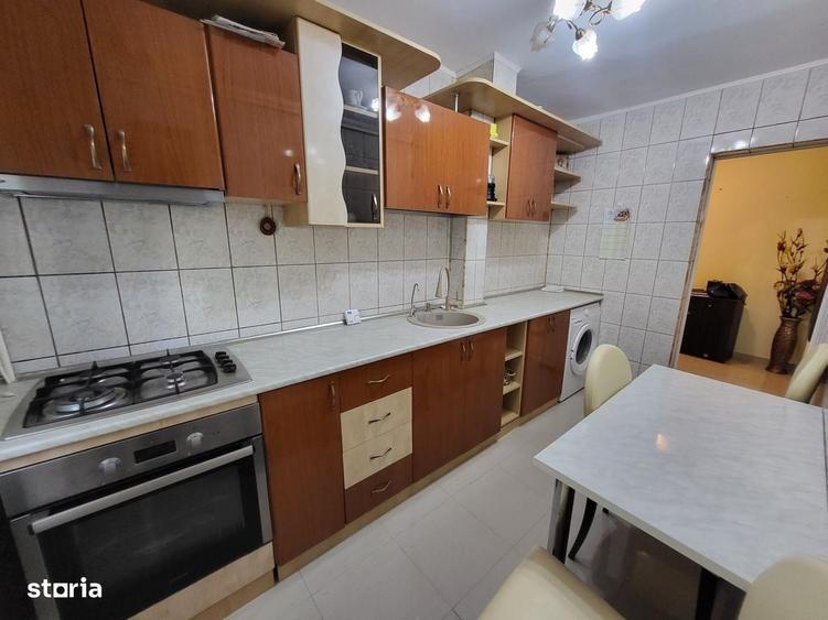 Apartament cu 2 camere semidecomandat în Micro 38