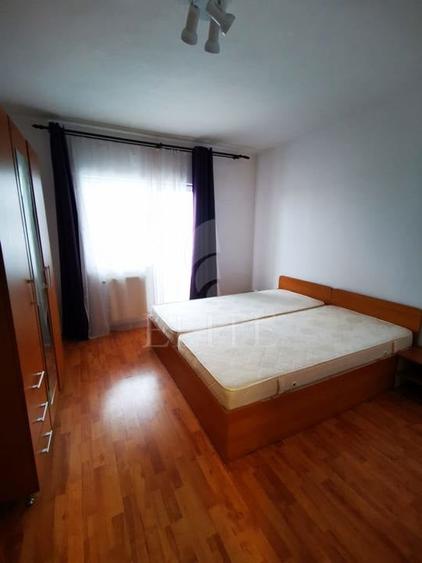 Apartament cu 2 camere decomandat, mobilat în Zorilor