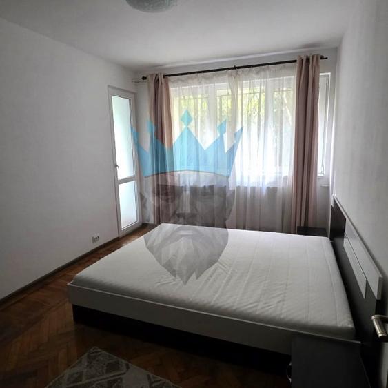 Apartament cu 3 camere decomandat, mobilat în Dristor